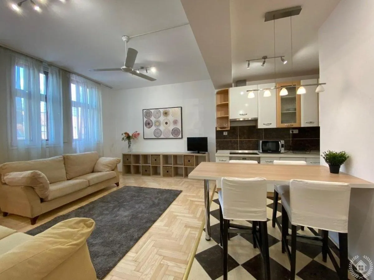 Downtown Gozsdu Vibe Apartment II Budapest