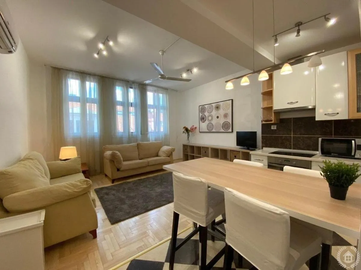 Downtown Gozsdu Vibe Apartment II Budapest