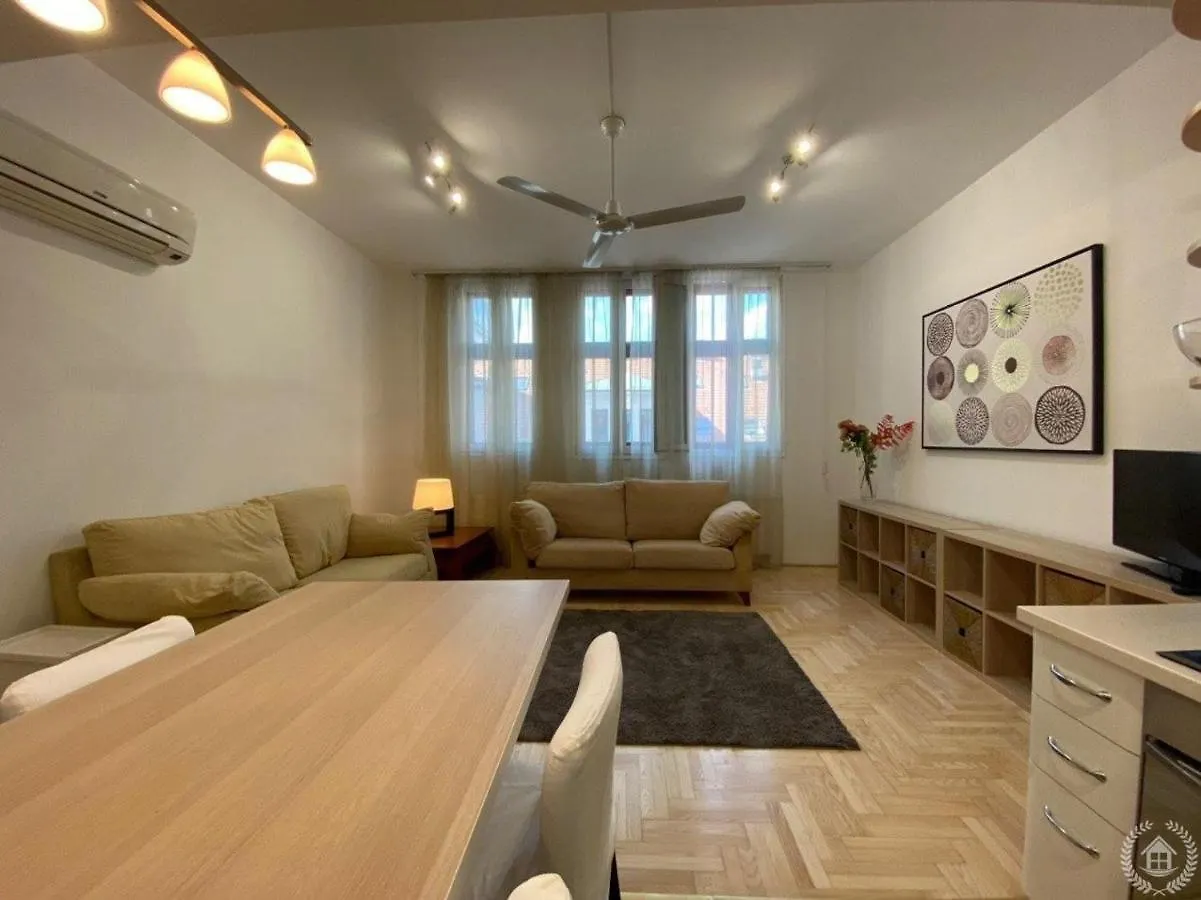 Downtown Gozsdu Vibe Apartment II Budapest 0*,  Hungary